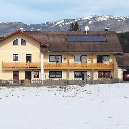 Gaestehaus Schreiner Herberg *